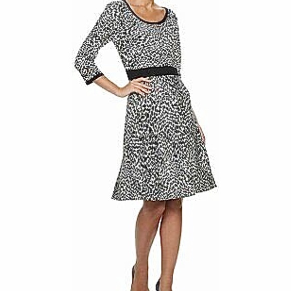 Nina Leonard Black & White Print Sweater Dress - Picture 2 of 8